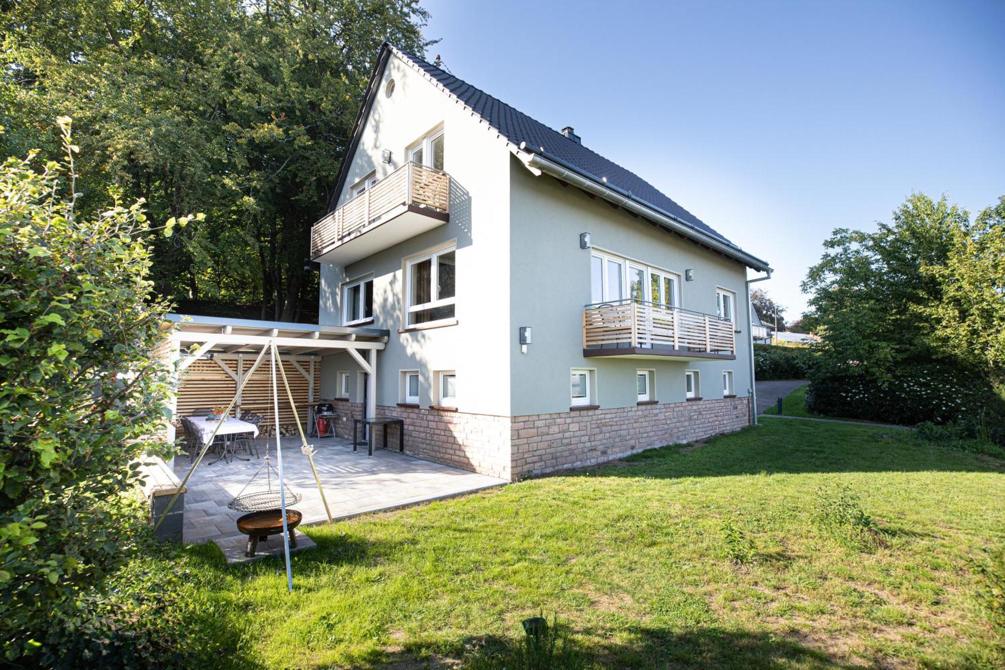 Haus Cervus Villa Hattgenstein Exterior photo